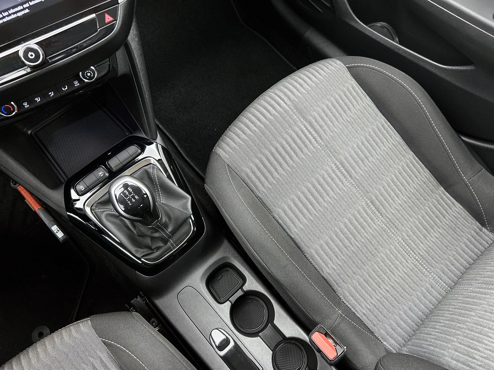 Opel-Corsa-image-11