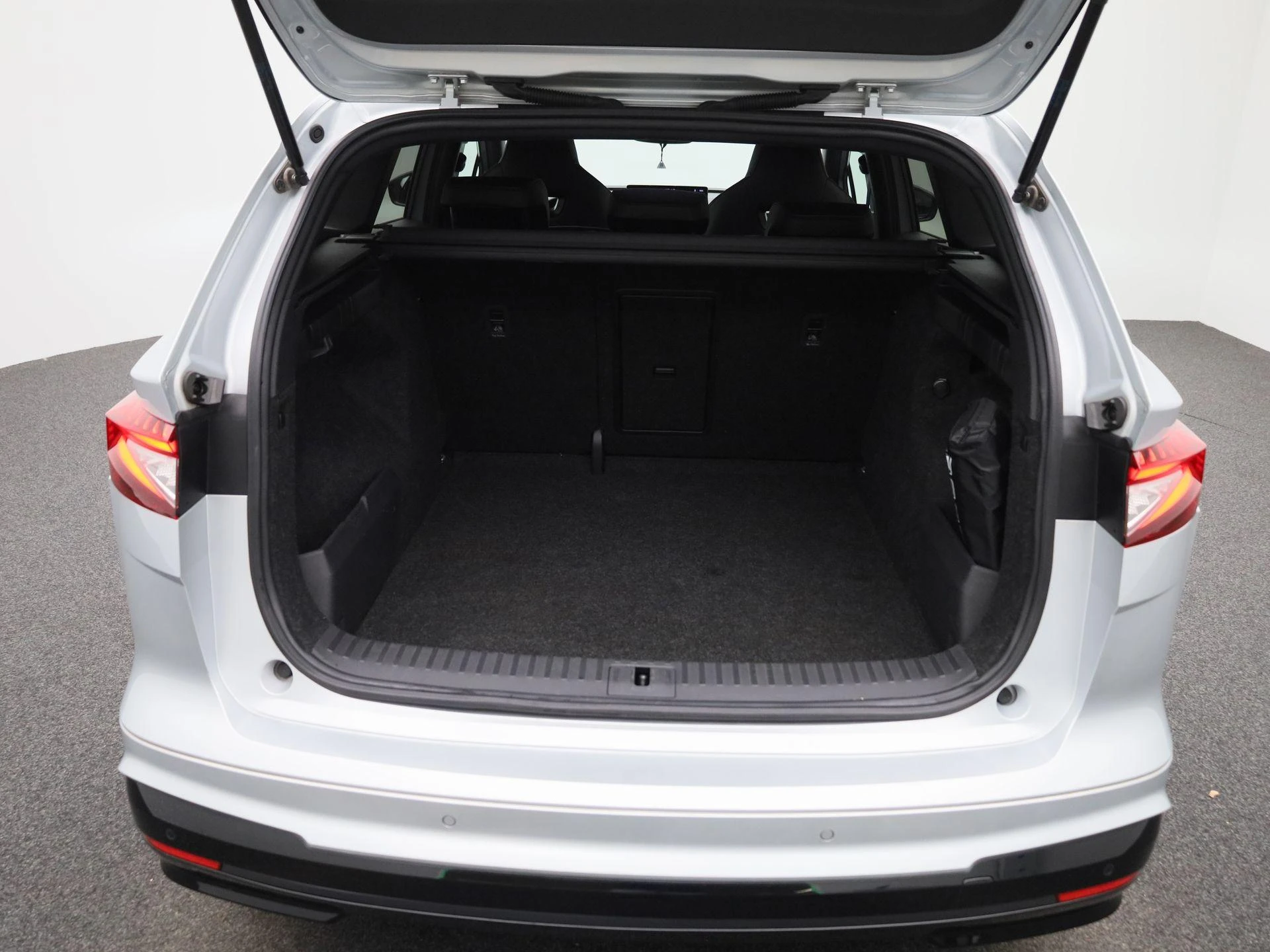 Škoda-Enyaq iV-image-11