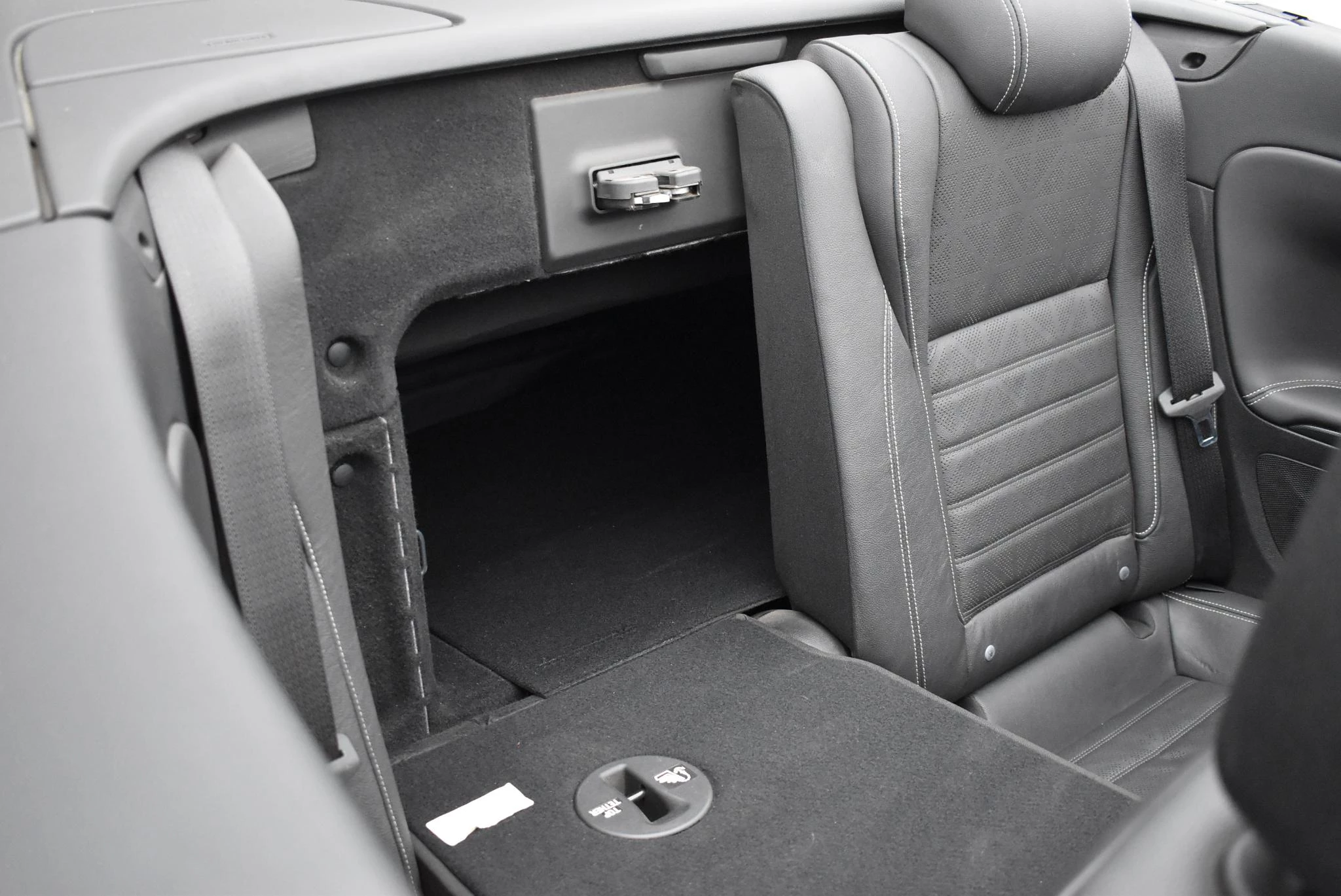 Opel-Cascada-image-32