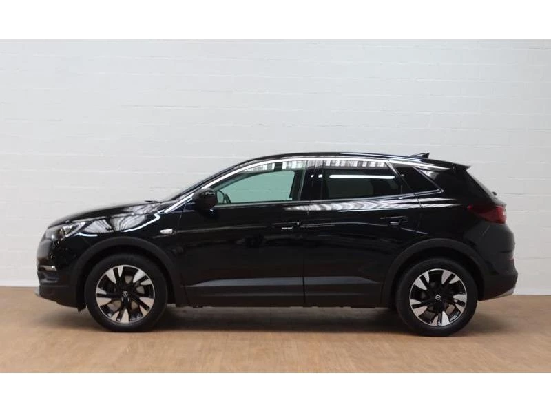 Opel-Grandland X-image-6