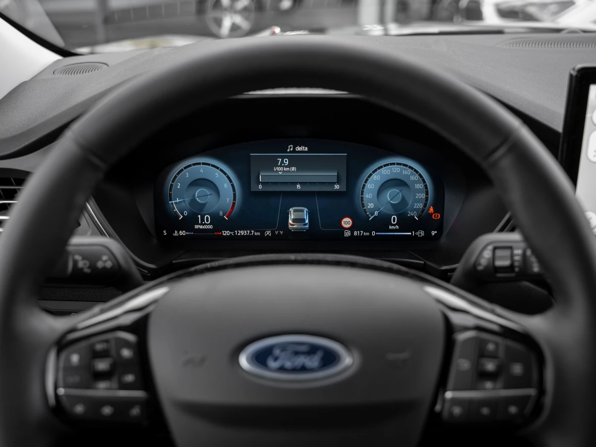 Ford Kuga Titanium NAVI/ACC/TWA/RFK