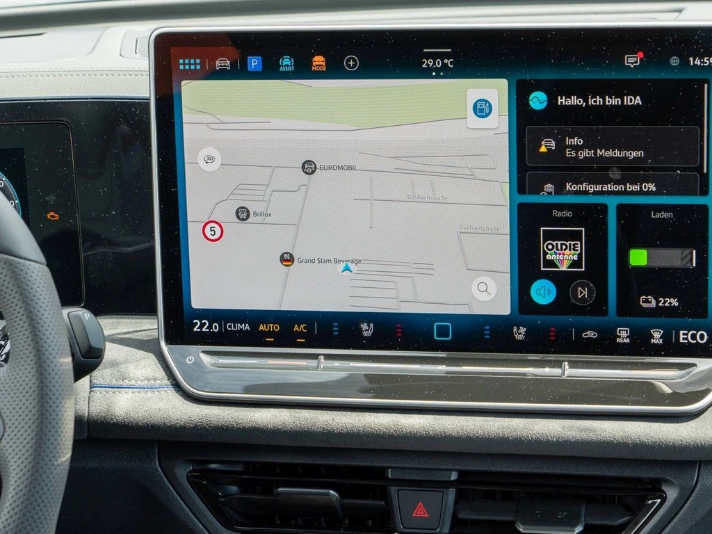 Volkswagen-Tiguan-image-10