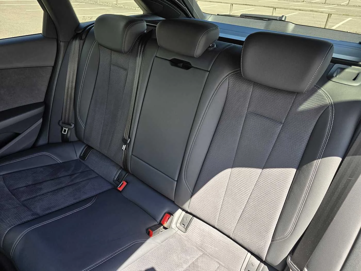 Audi-A4-image-47
