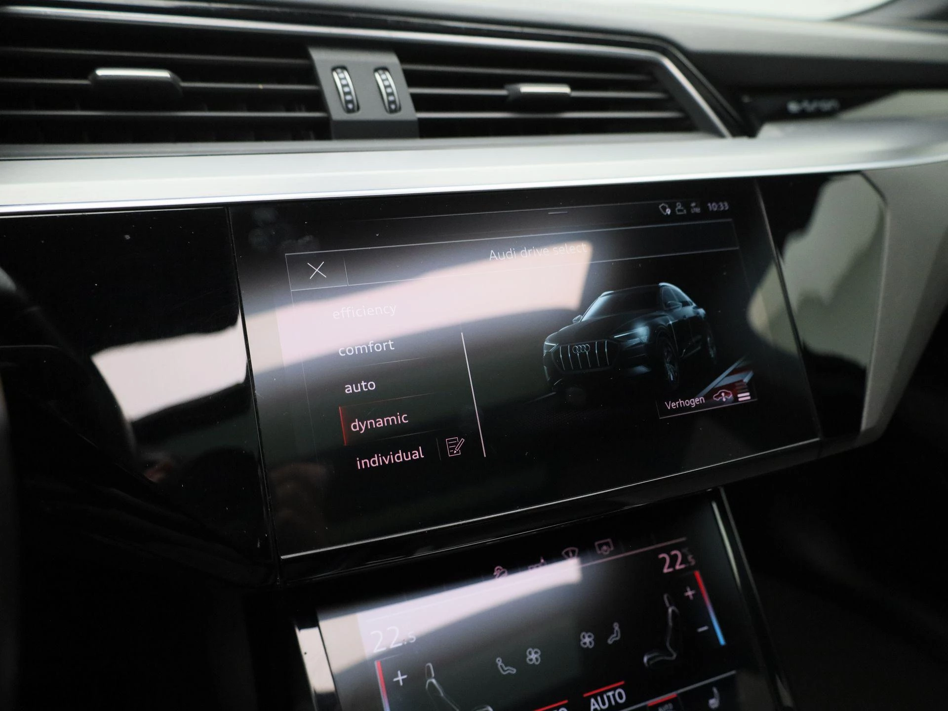 Audi-e-tron-image-30