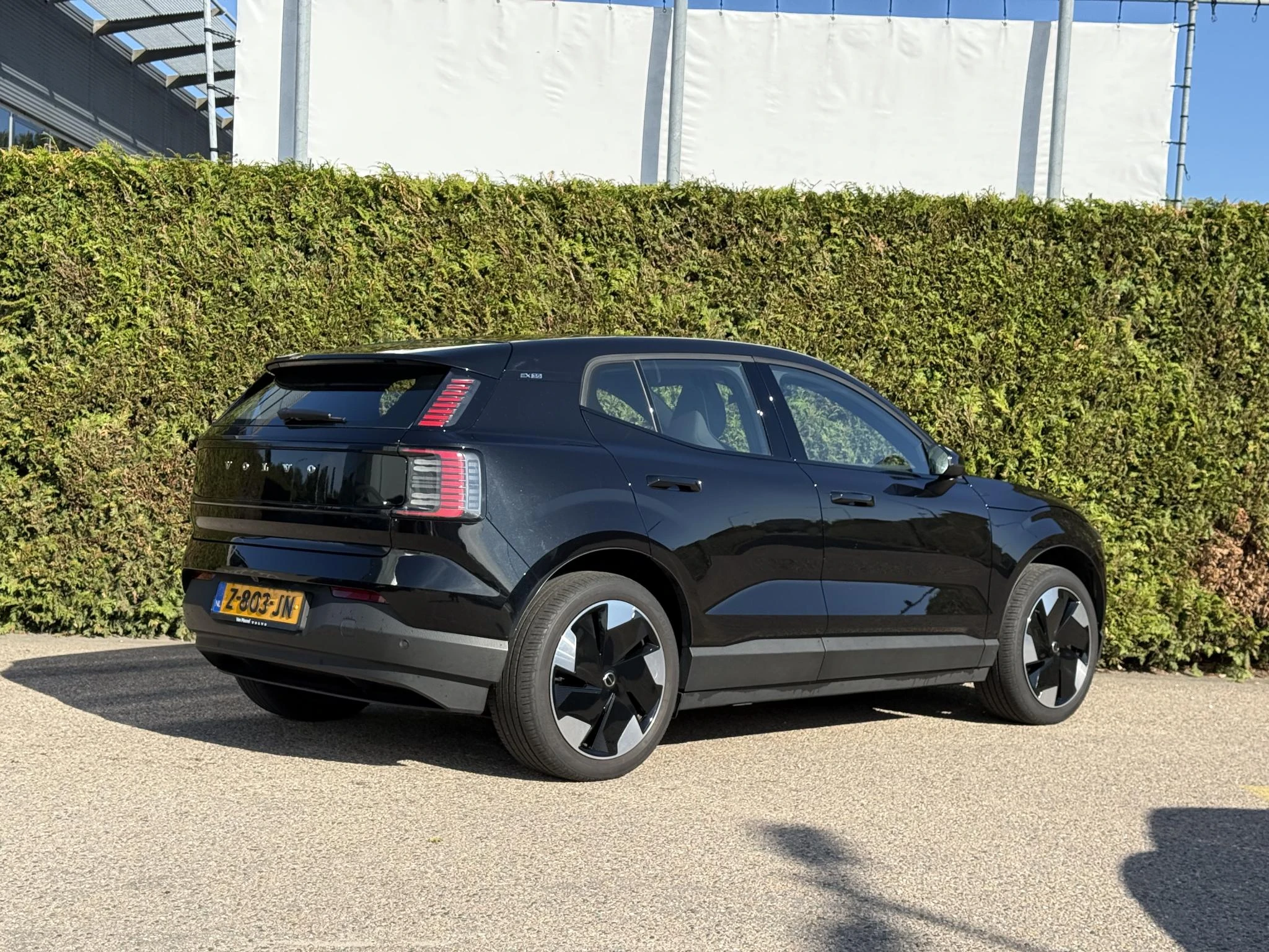 Volvo-EX30-image-6