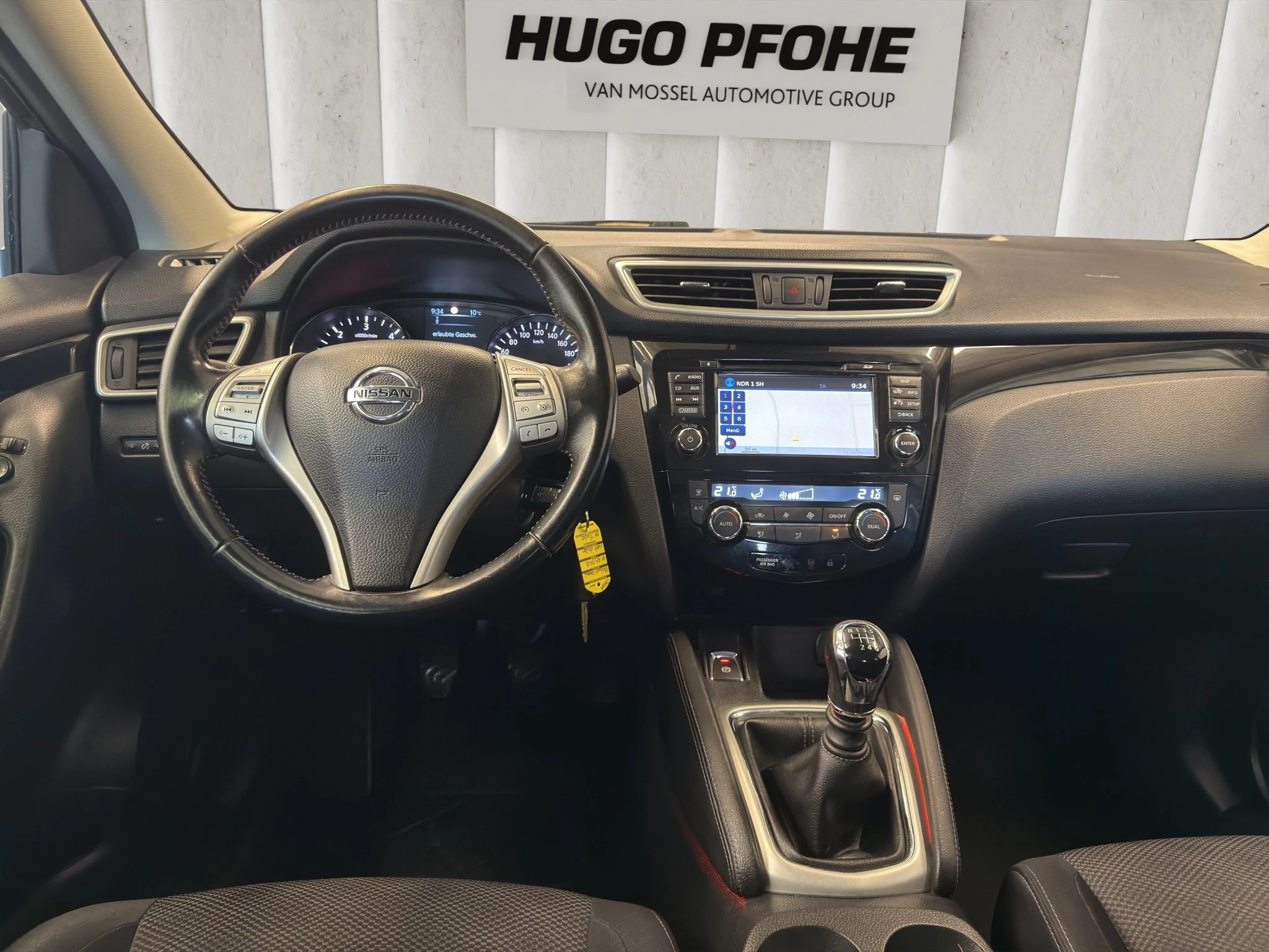 Nissan-QASHQAI-image-11