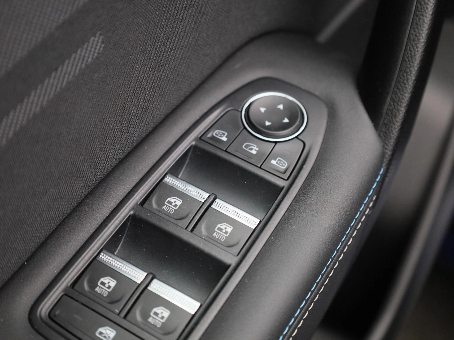 Renault-Captur-image-33