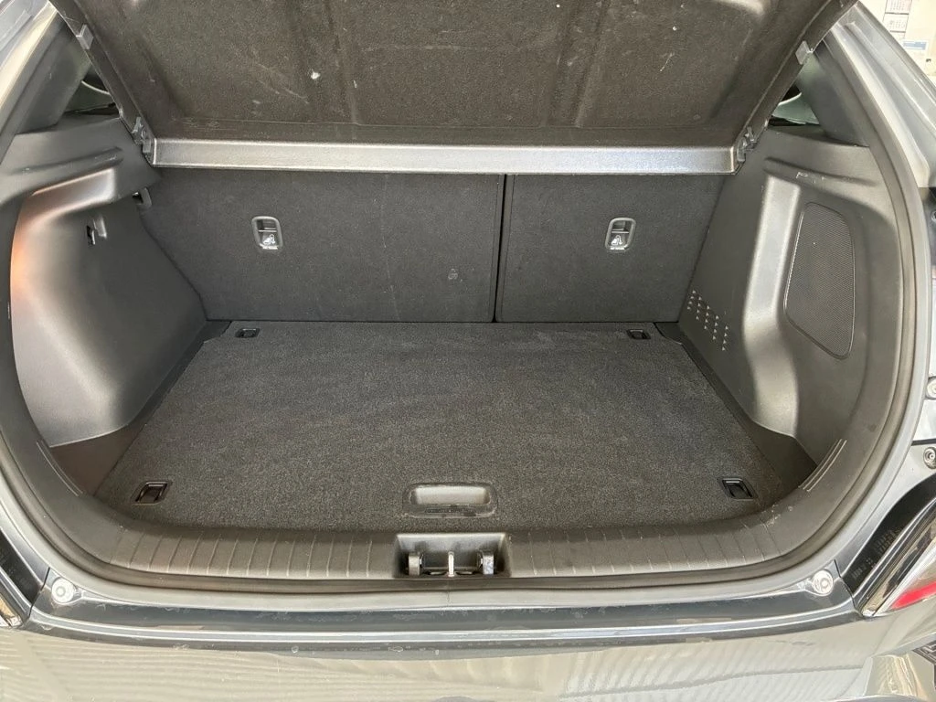 Hyundai-Kona-image-12