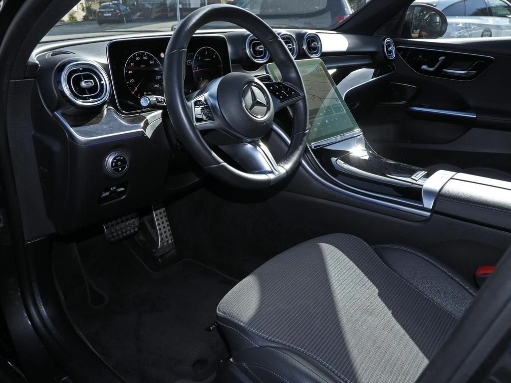 Mercedes-Benz-C-Klasse 220 d-image-8