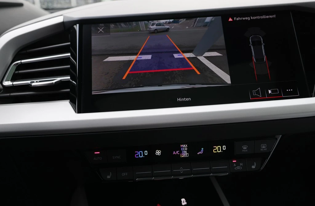 Audi-Q4 Sportback e-tron-image-8