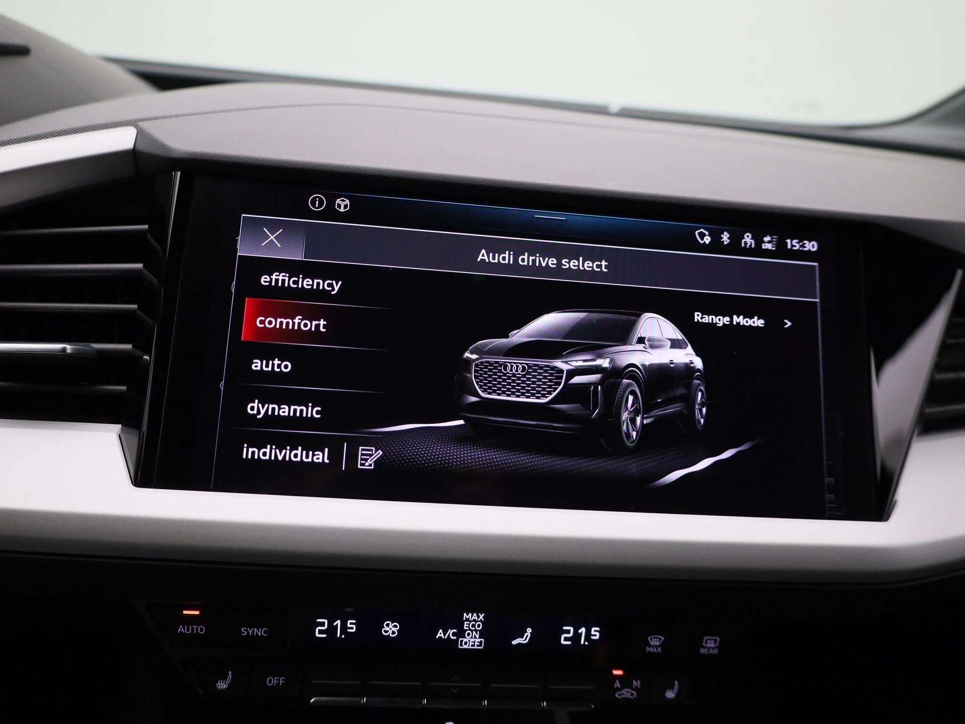 Audi-Q4 Sportback e-tron-image-33