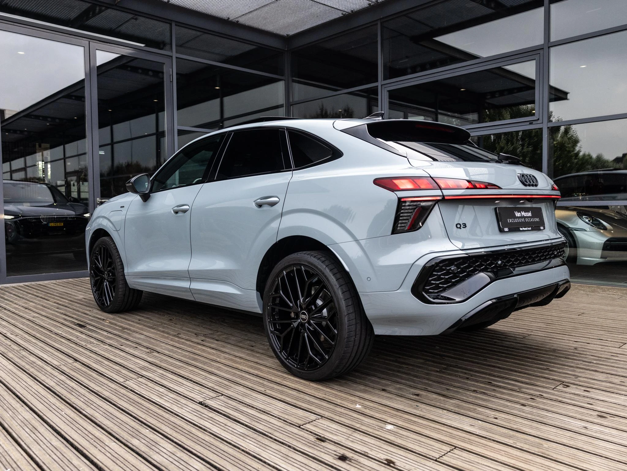 Audi-Q3-image-10
