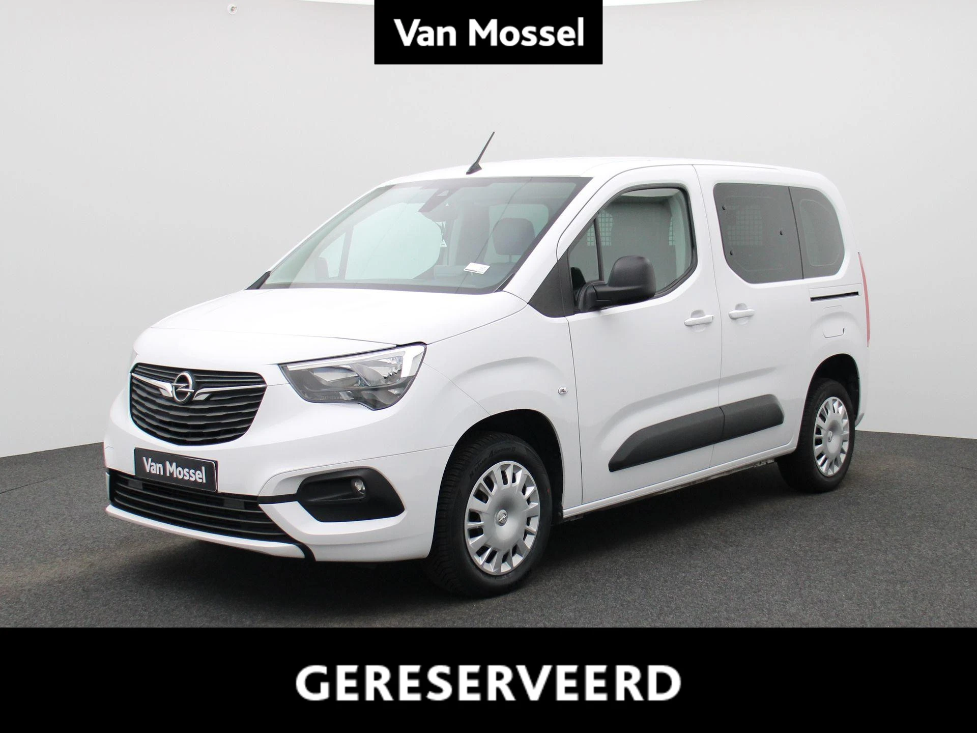 Opel-Combo Life-image-0