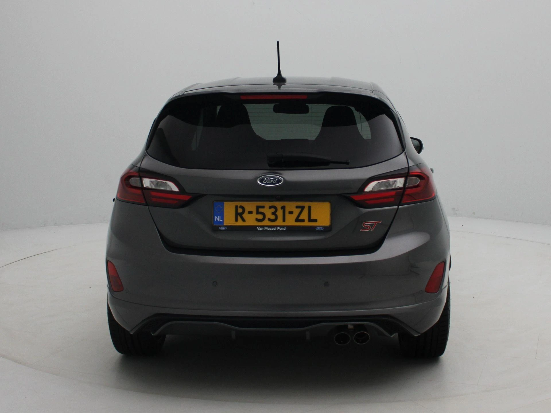 Ford-Fiesta-image-4