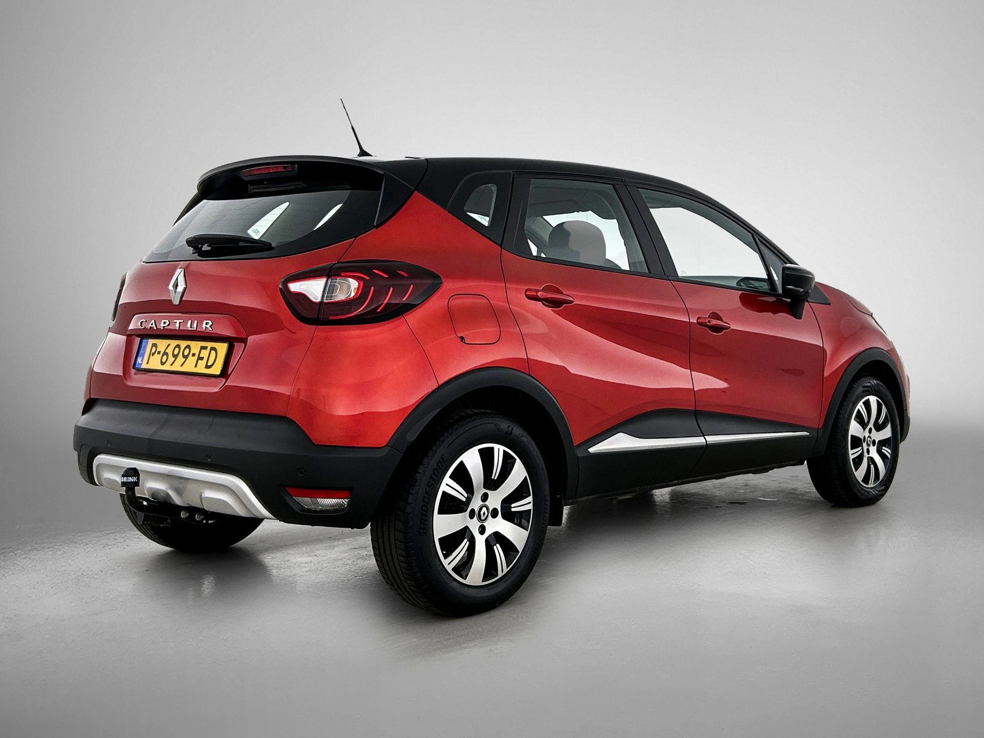 Renault-Captur-image-3