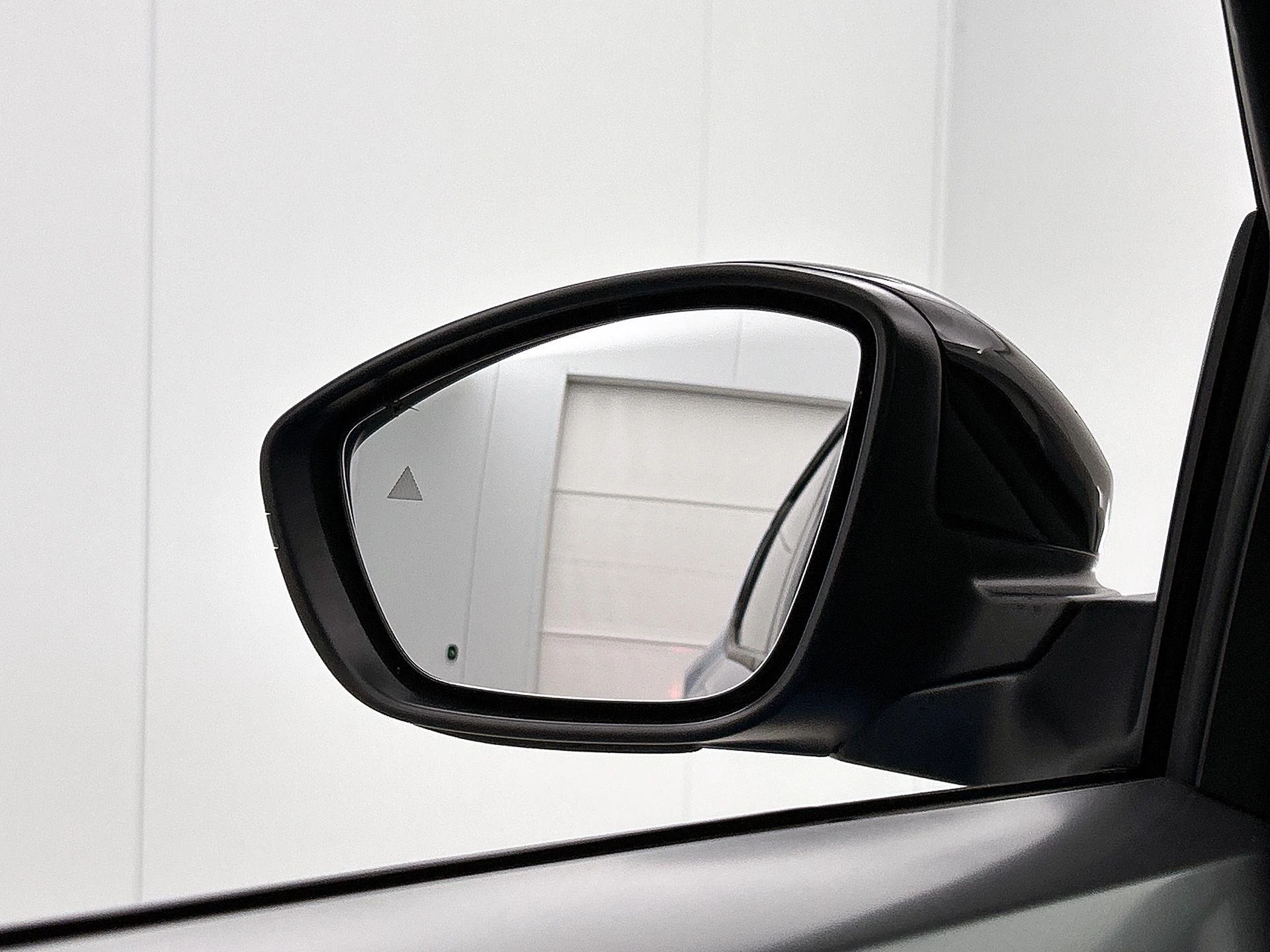 Opel-Frontera-image-22