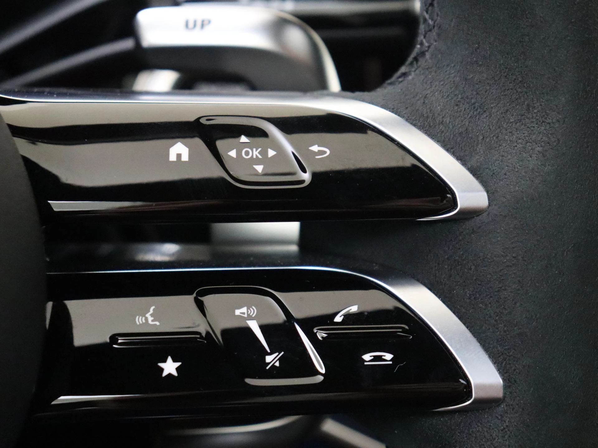 Mercedes-Benz-E-Klasse-image-21