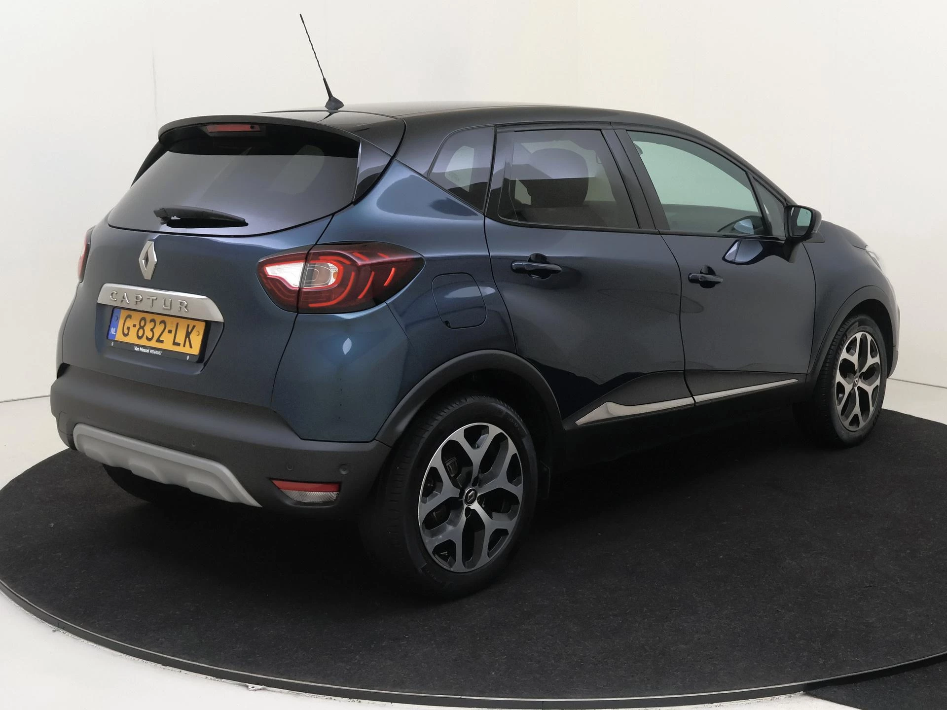 Renault-Captur-image-5