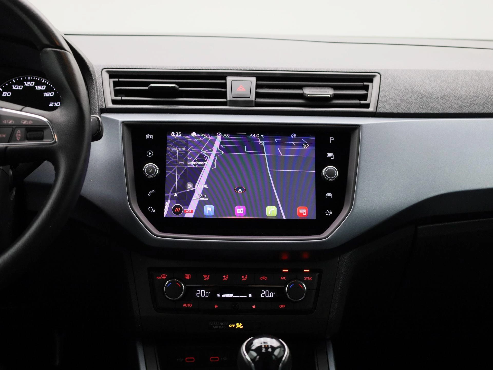 SEAT-Arona-image-8
