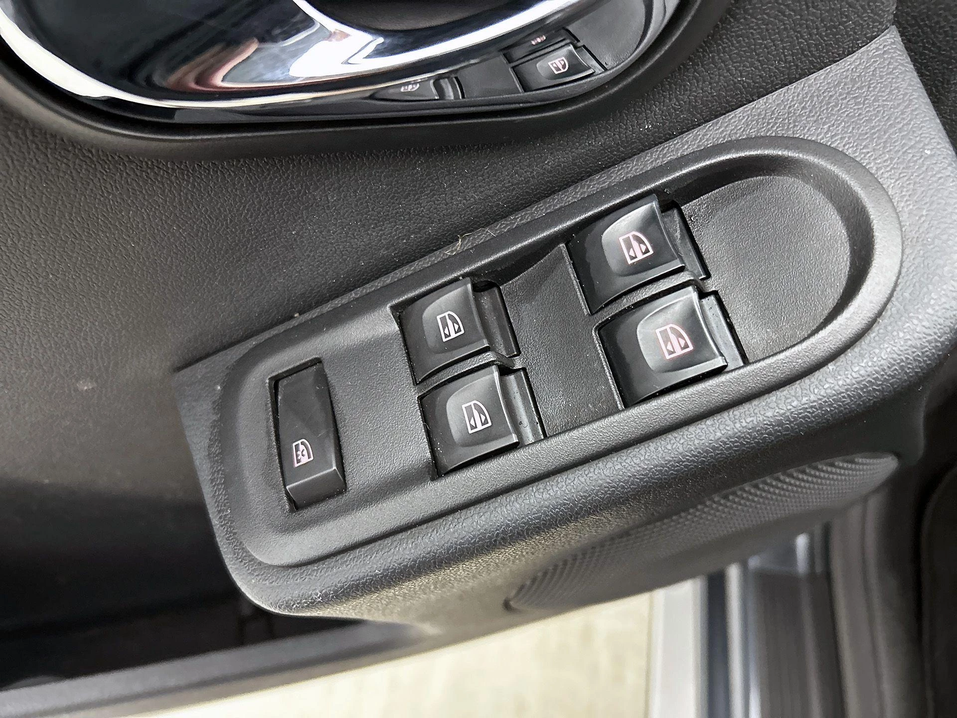 Dacia-Duster-image-29