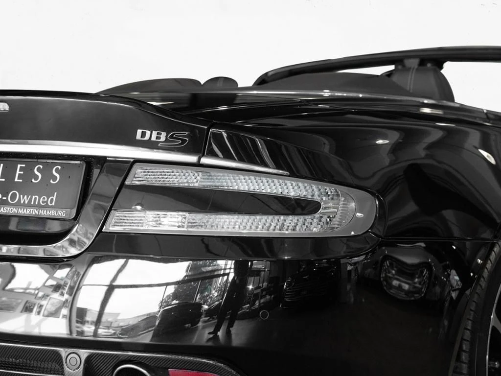 Aston Martin-DBS-image-26