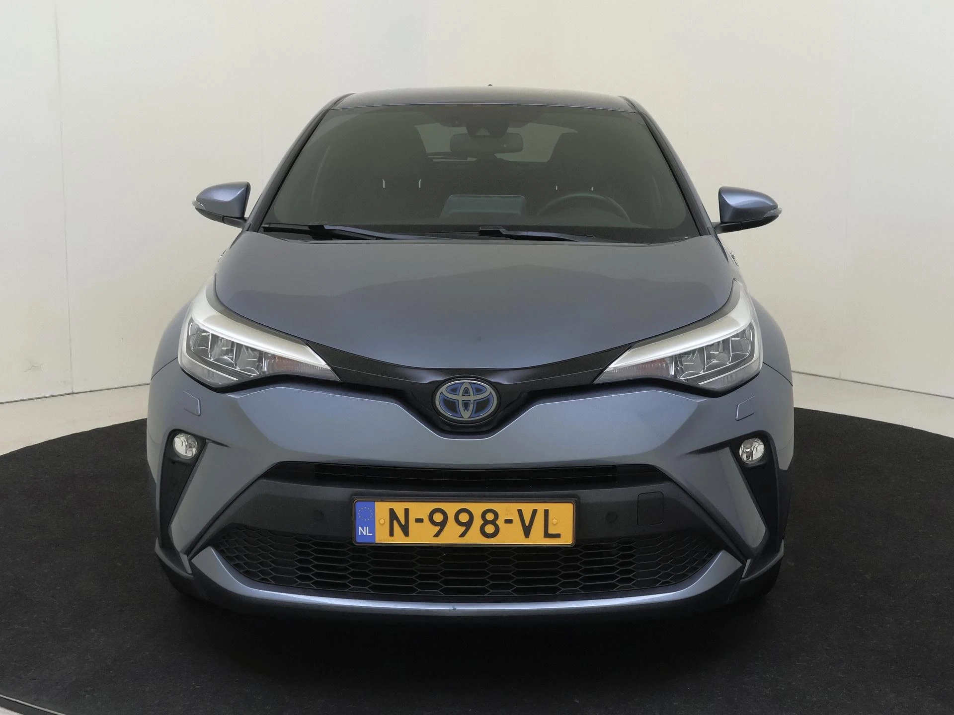 Toyota-C-HR-image-5
