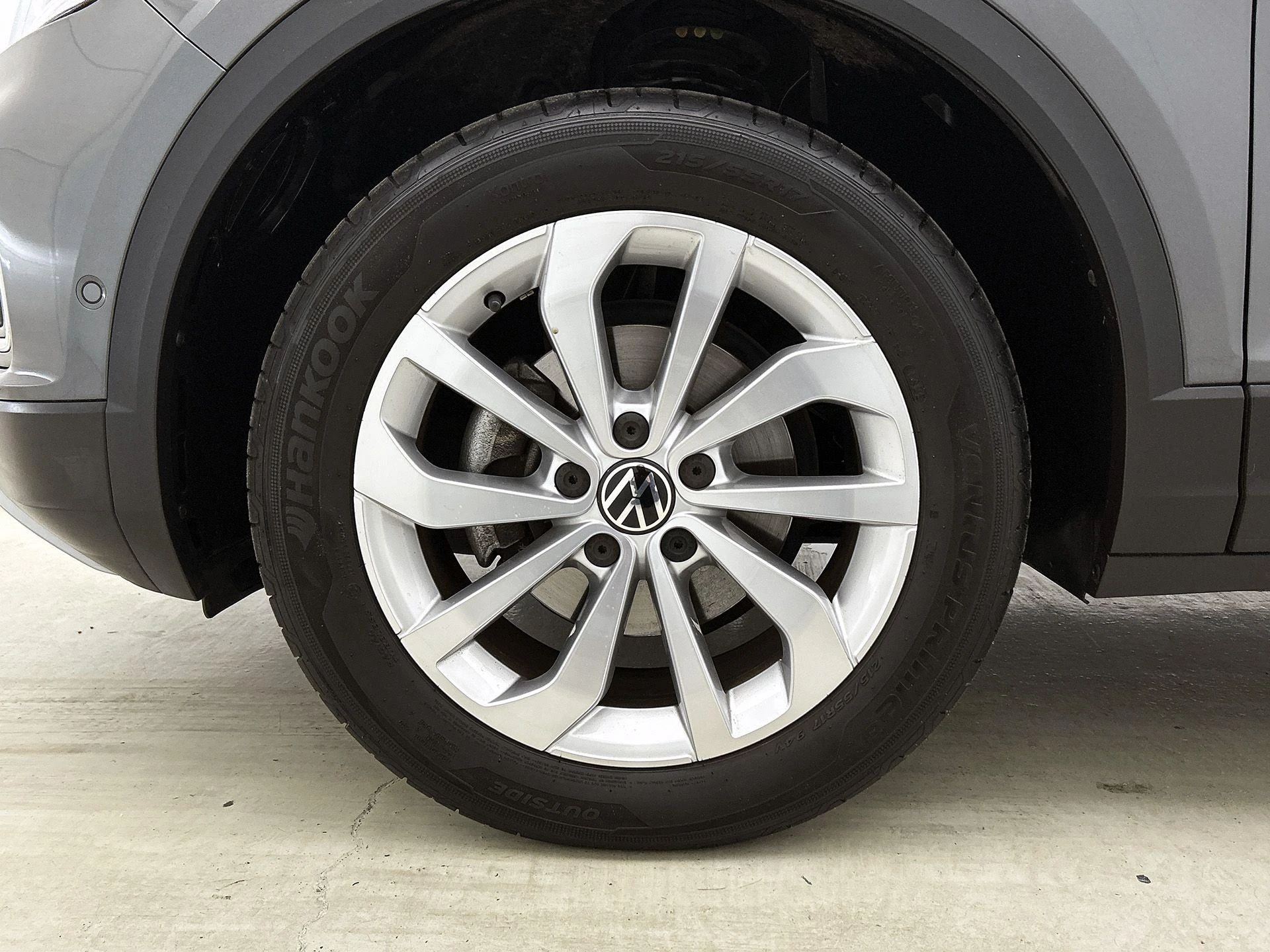 Volkswagen-T-Roc-image-35