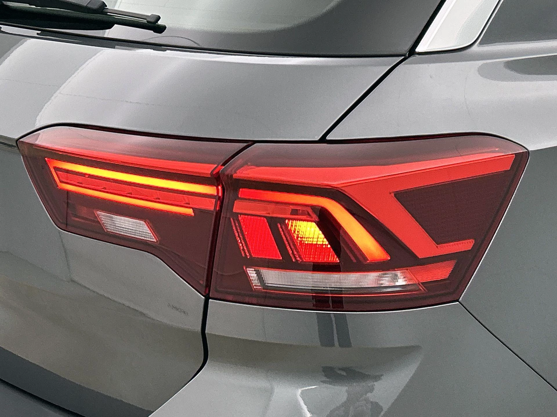 Volkswagen-T-Roc-image-26
