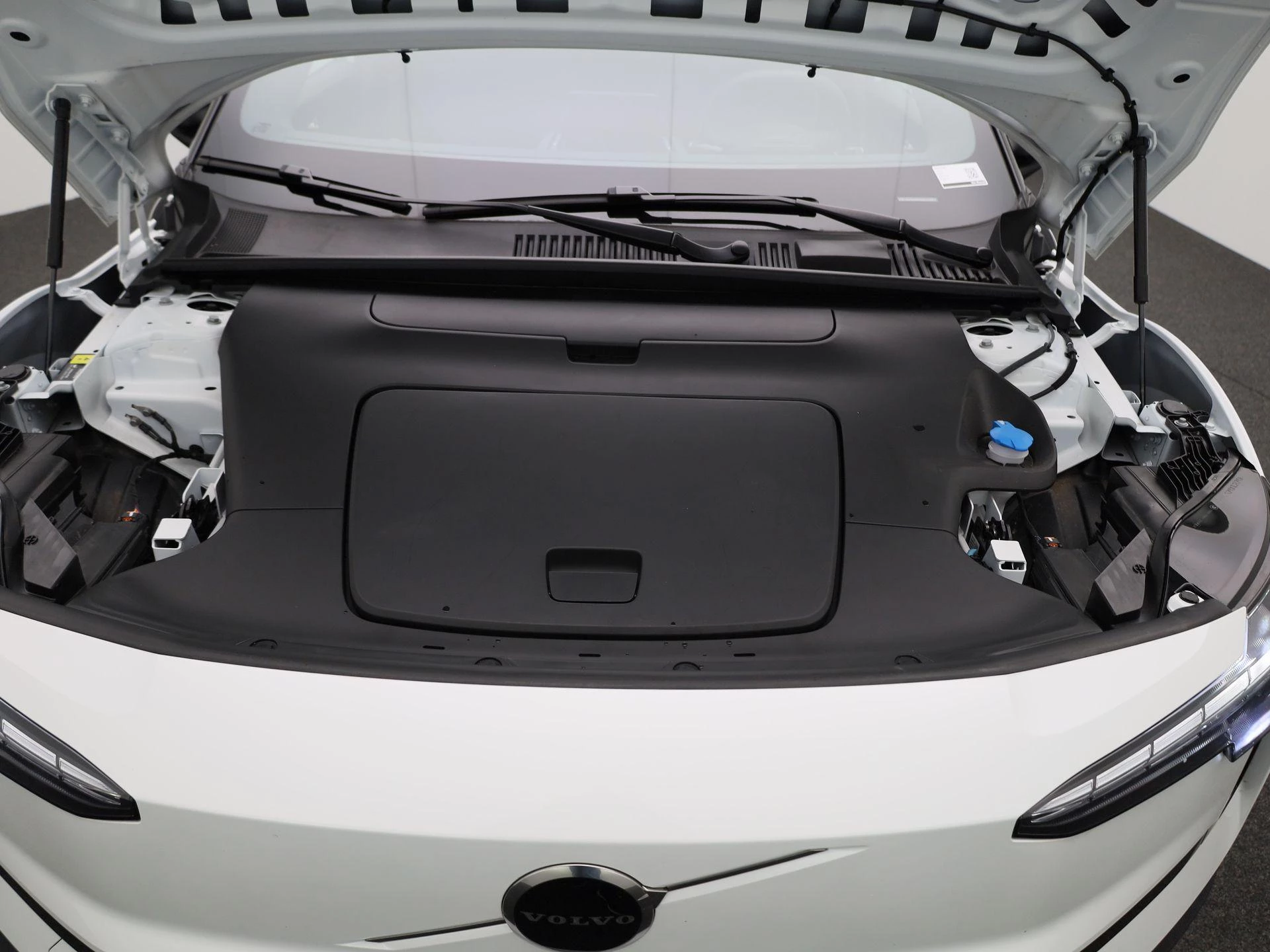 Volvo EX30 Single Motor Extended Range Plus
