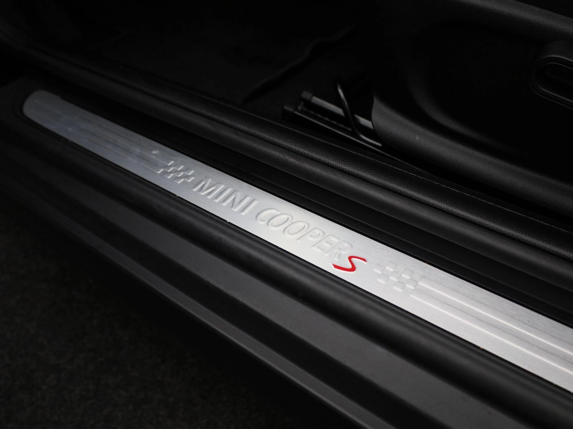 MINI-Cooper S-image-30
