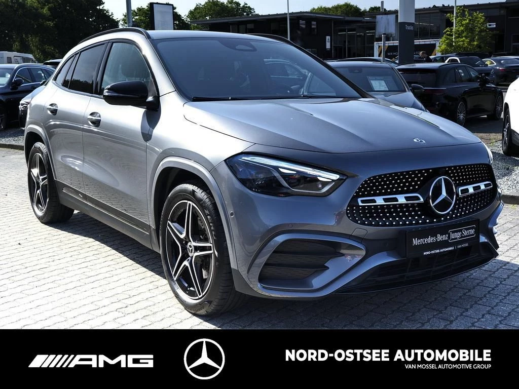 Mercedes-Benz GLA 220 d 4M AMG KAMERA AHK SOUND NIGHT TOTW. AMG Line