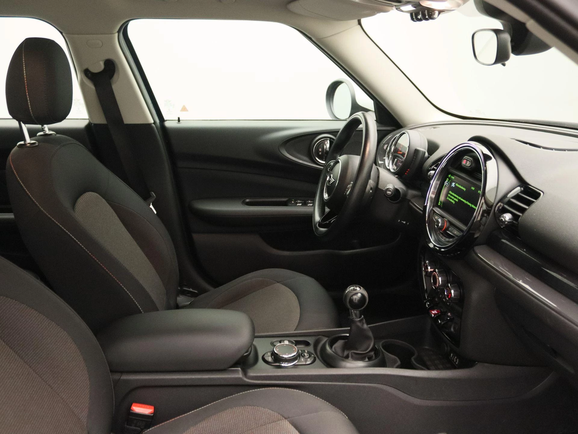 MINI-Clubman-image-23