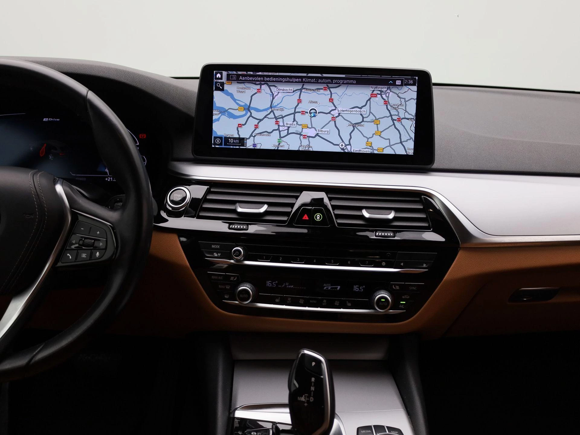 BMW-5 Serie-image-7