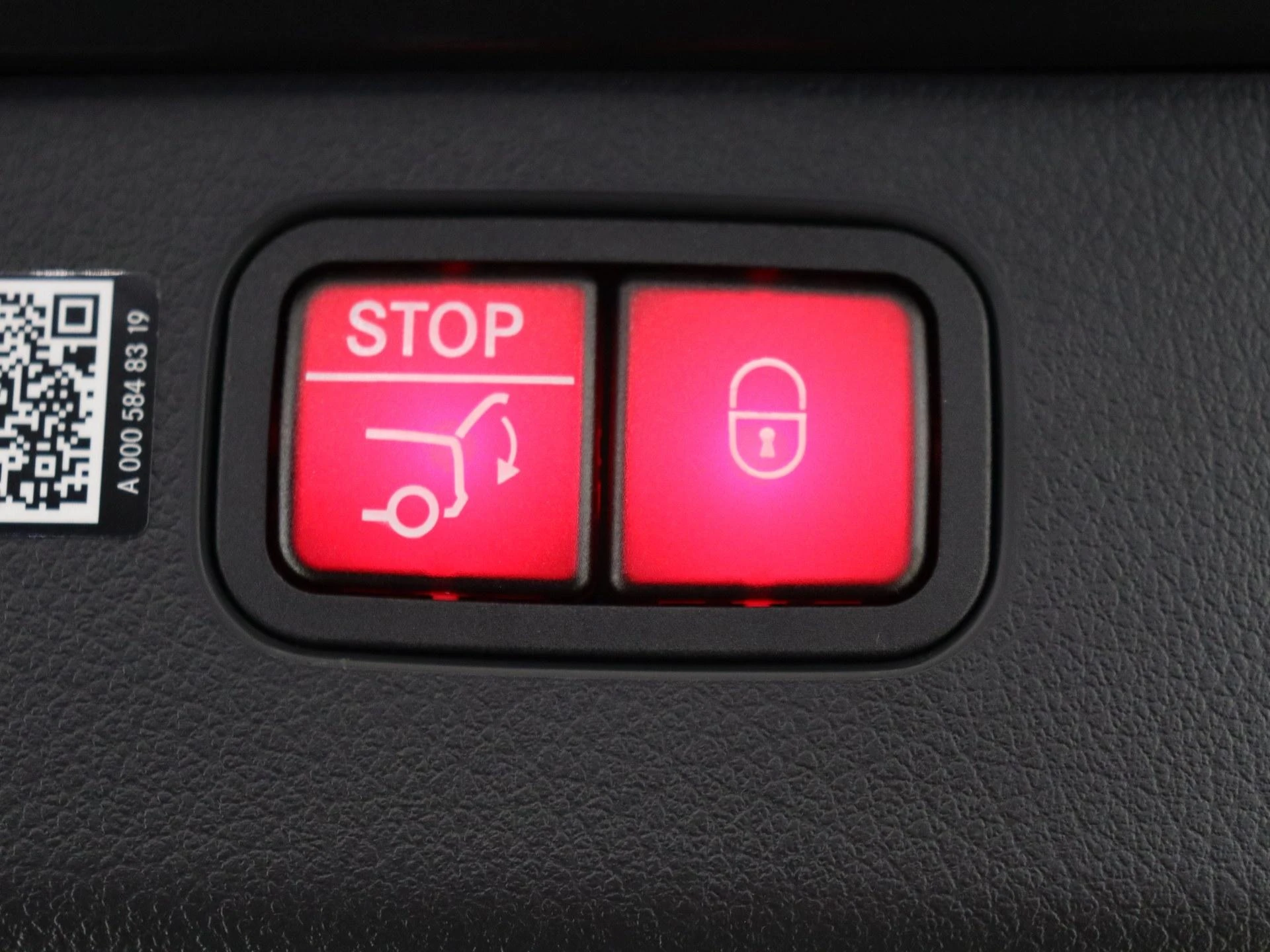 Mercedes-Benz-C-Klasse-image-29