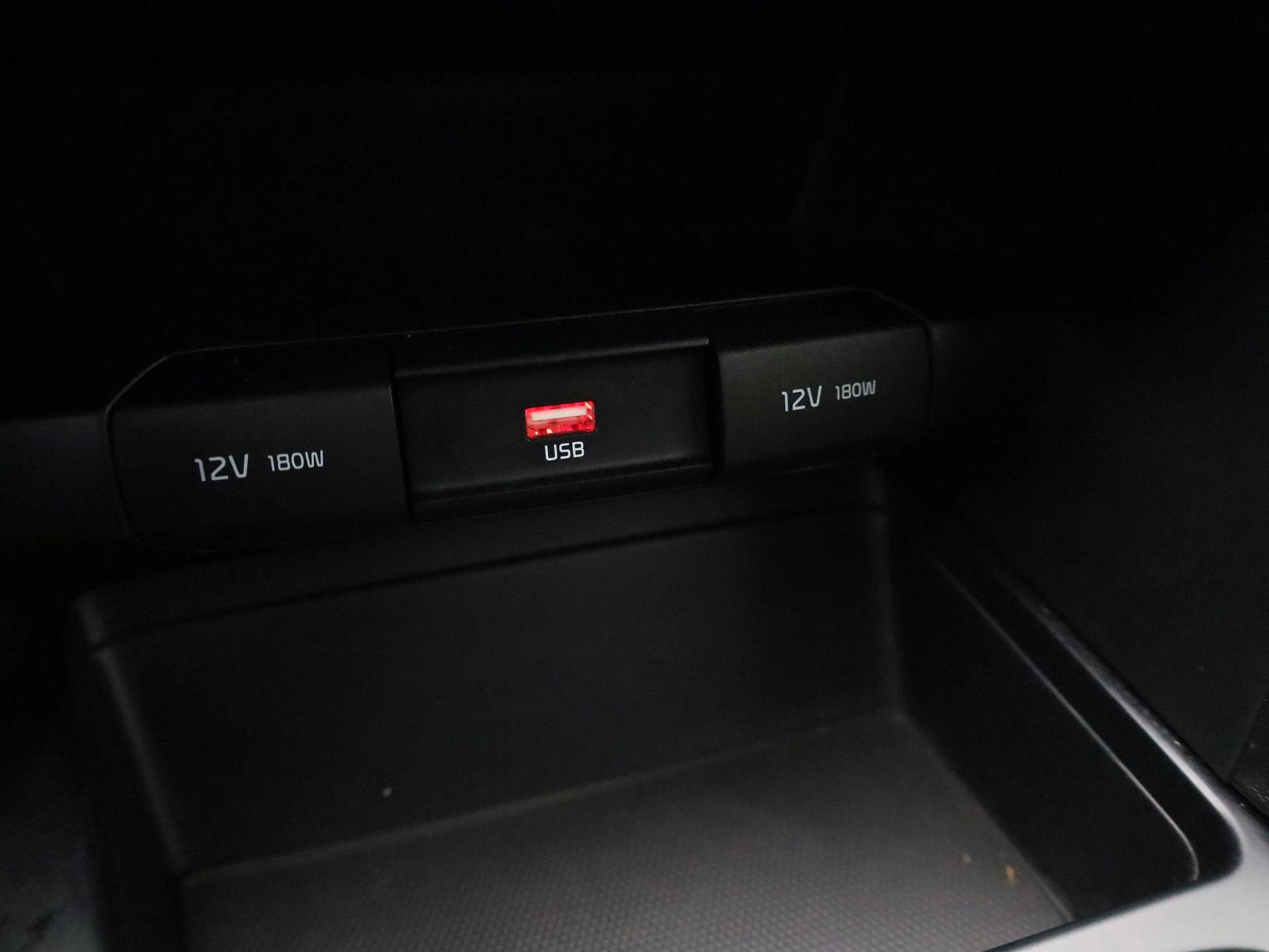 Kia-Ceed Sportswagon-image-21