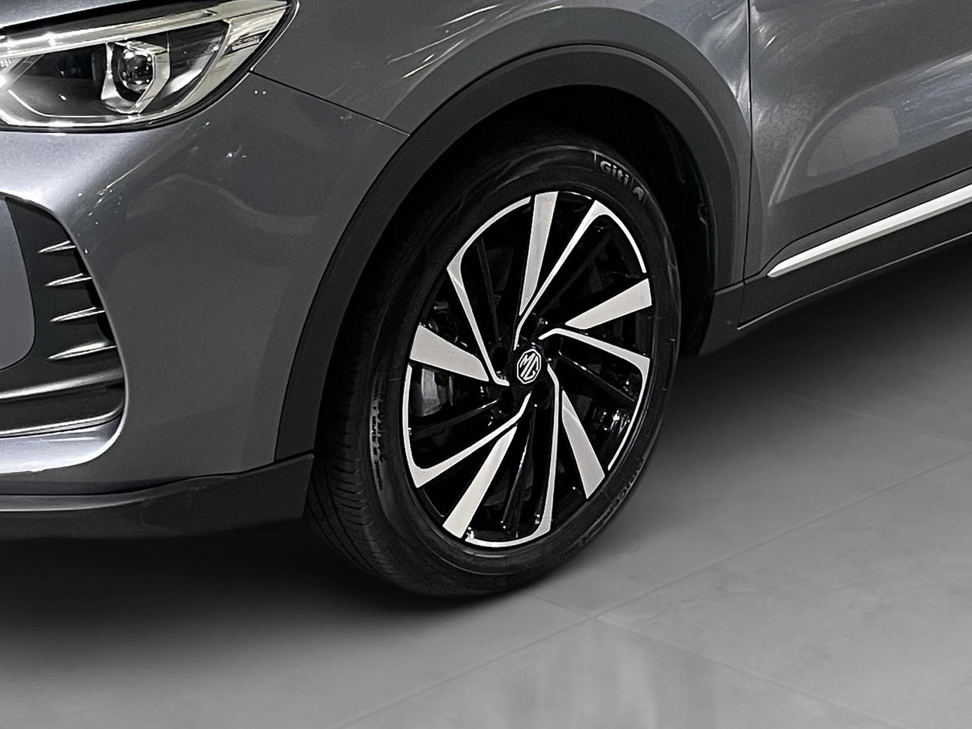 MG-ZS-image-18