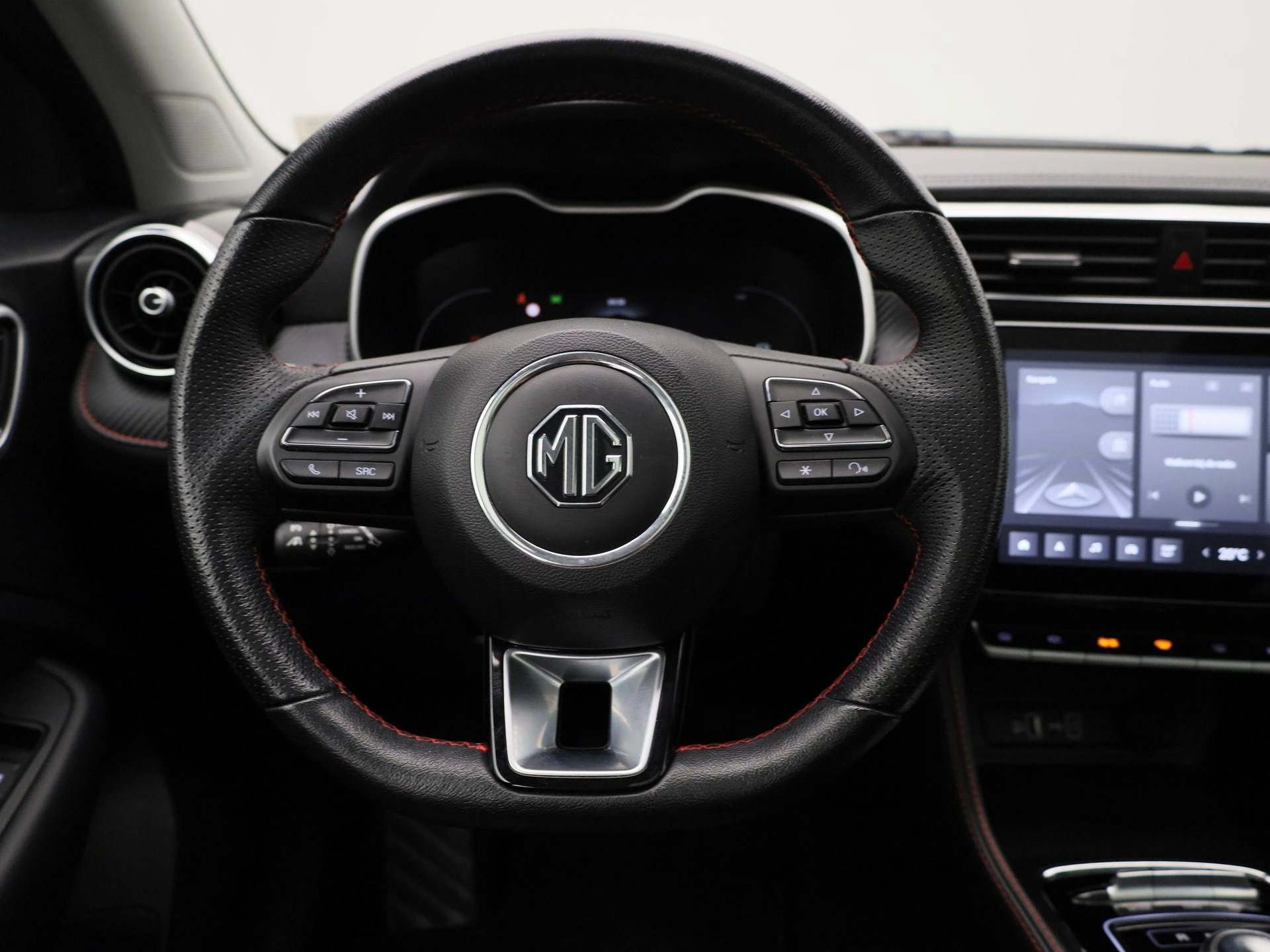 MG-ZS EV-image-6