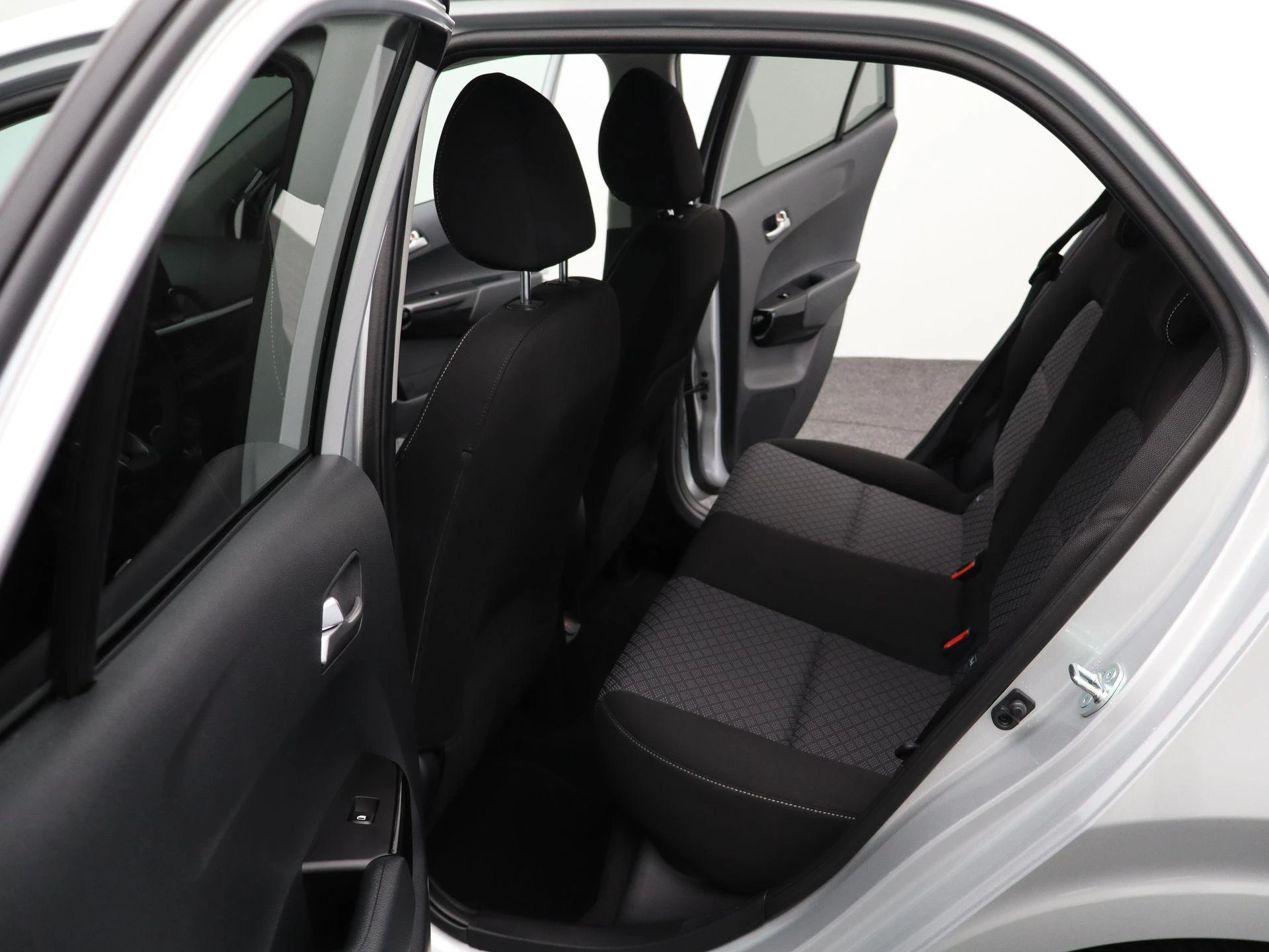 Kia-Picanto-image-11