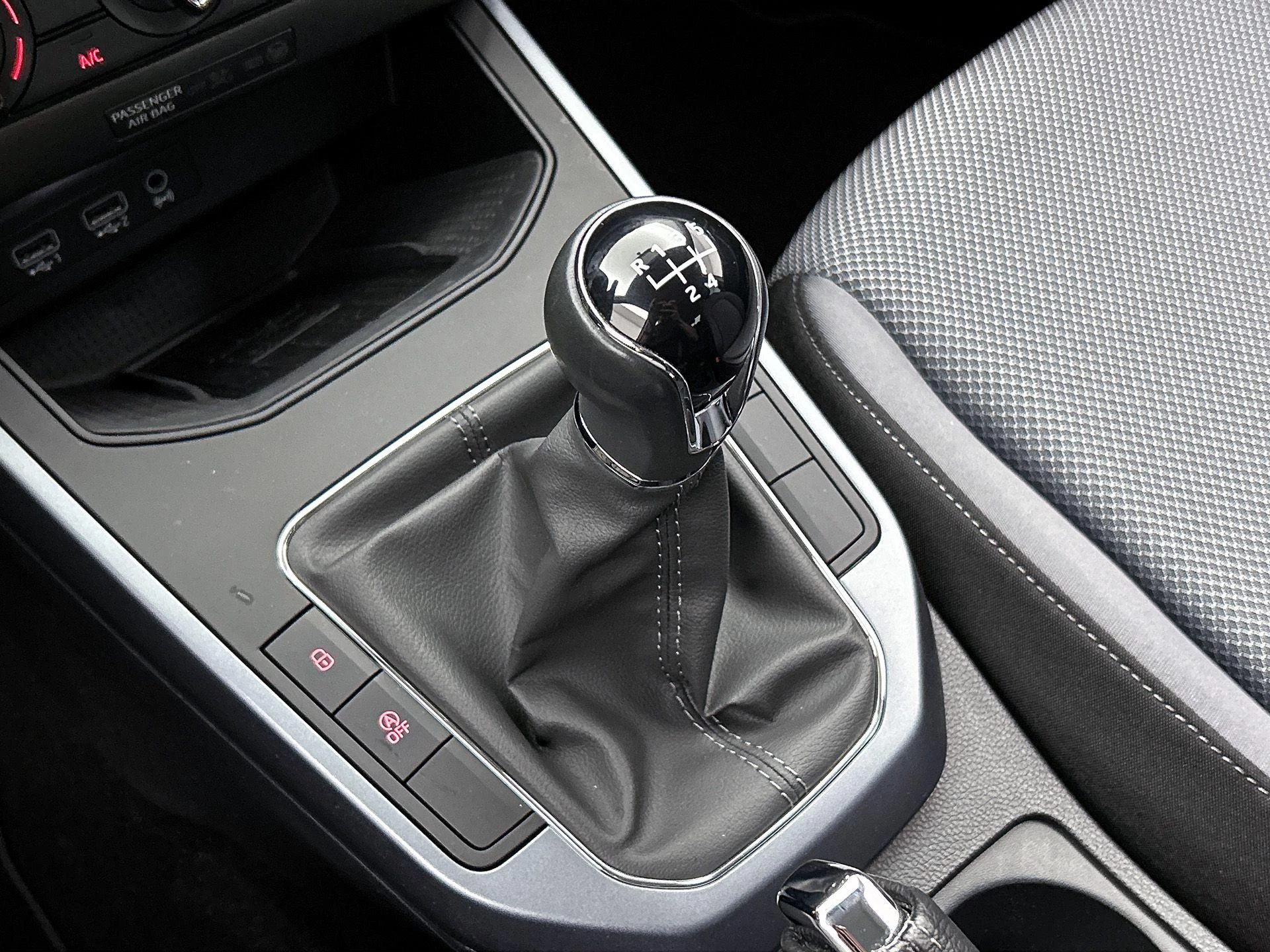 SEAT Arona 1.0 TSI Style Launch Edition