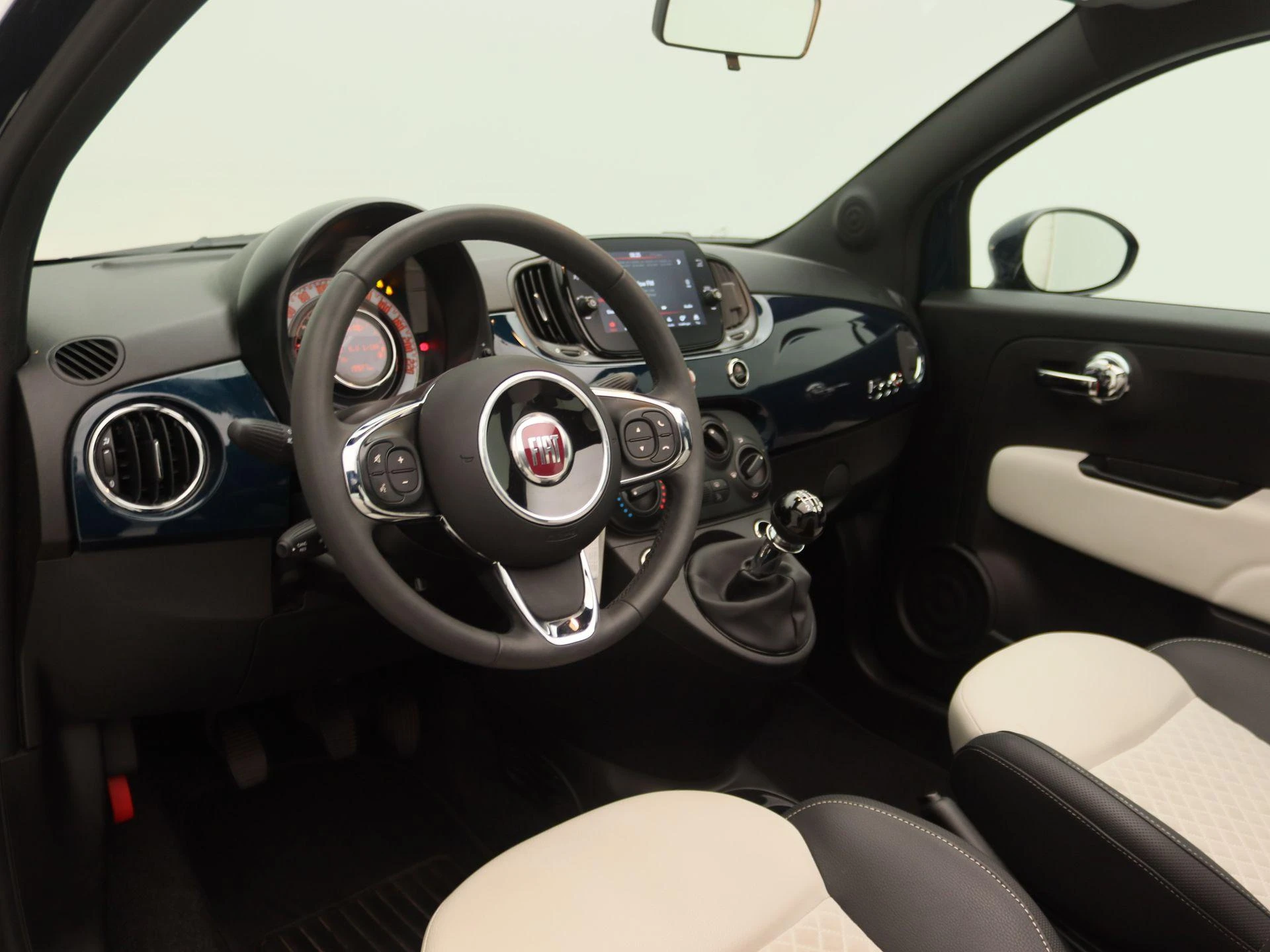 Fiat-500C-image-18