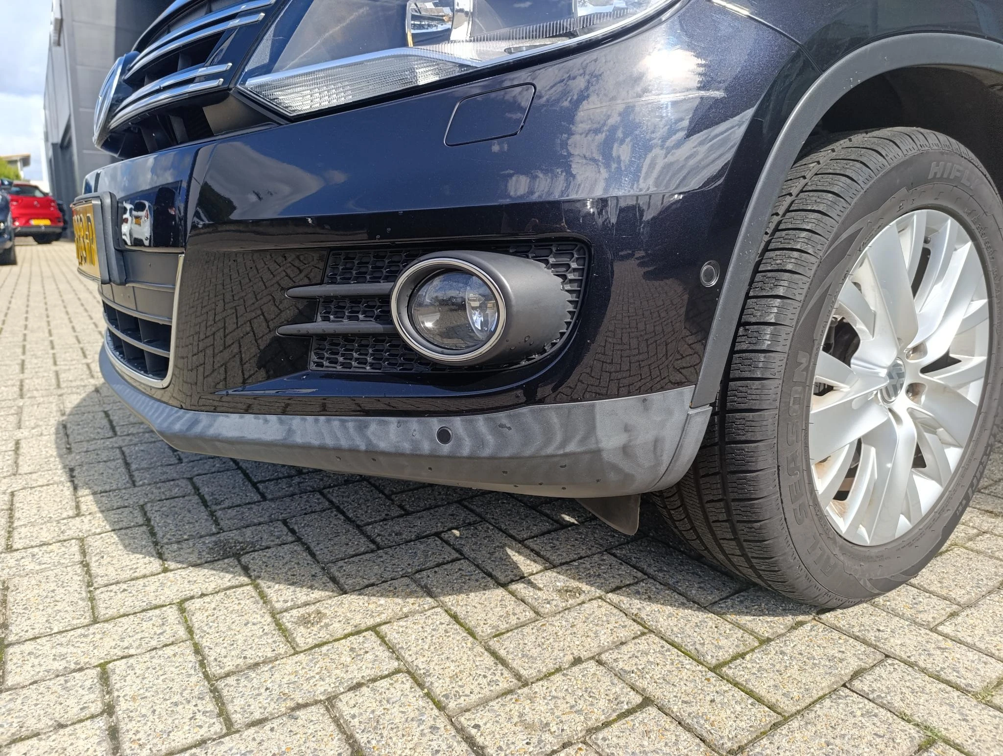 Volkswagen-Tiguan-image-6