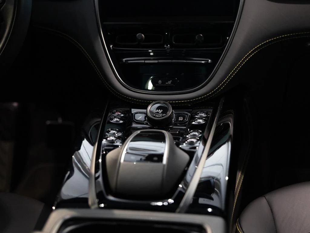 Aston Martin DBX 707 Aston Martin Hamburg