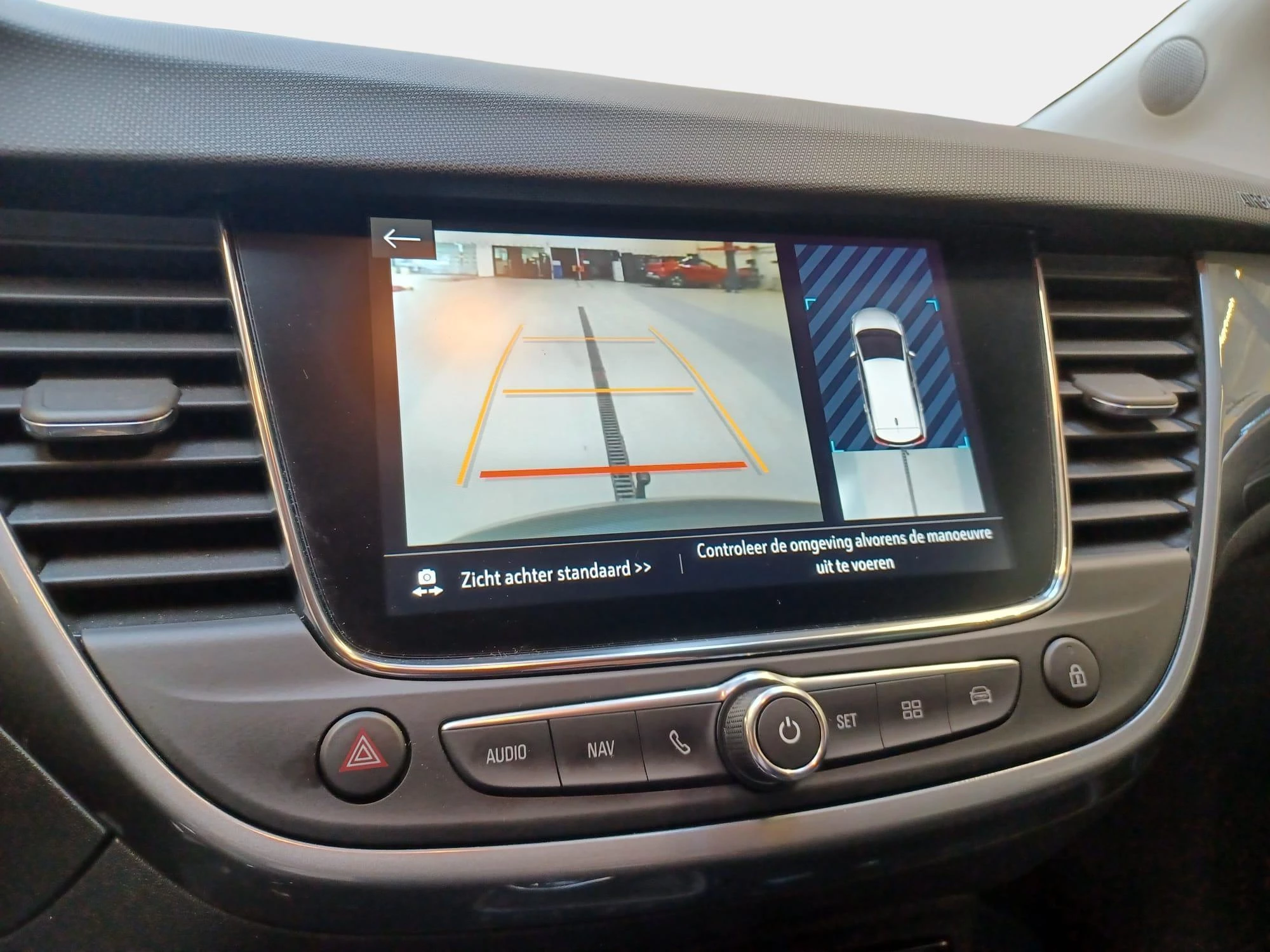 Opel-Crossland X-image-16