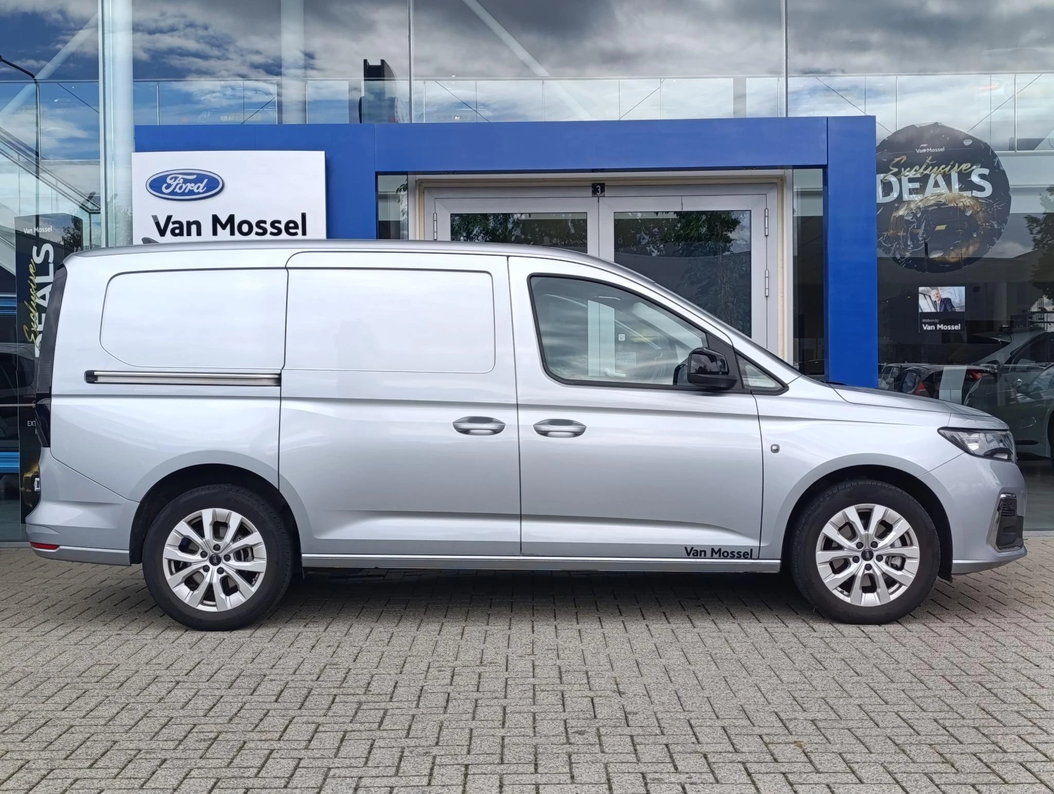 Ford-Transit Connect-image-4