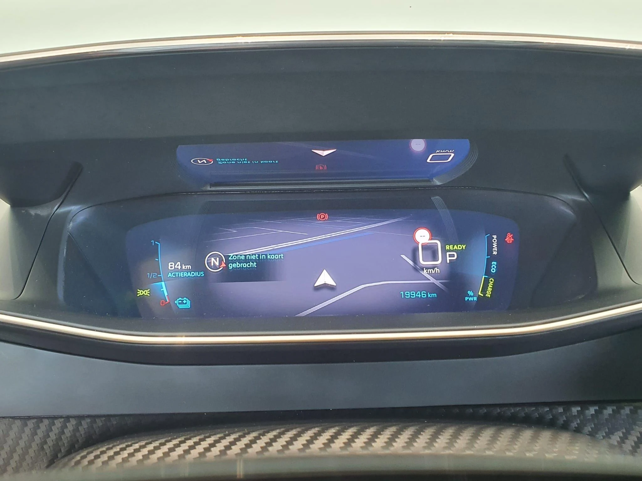 Peugeot-e-2008-image-10