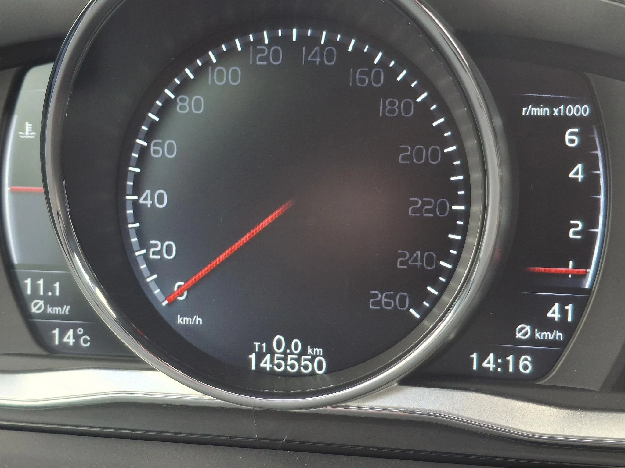 Volvo-V70-image-32