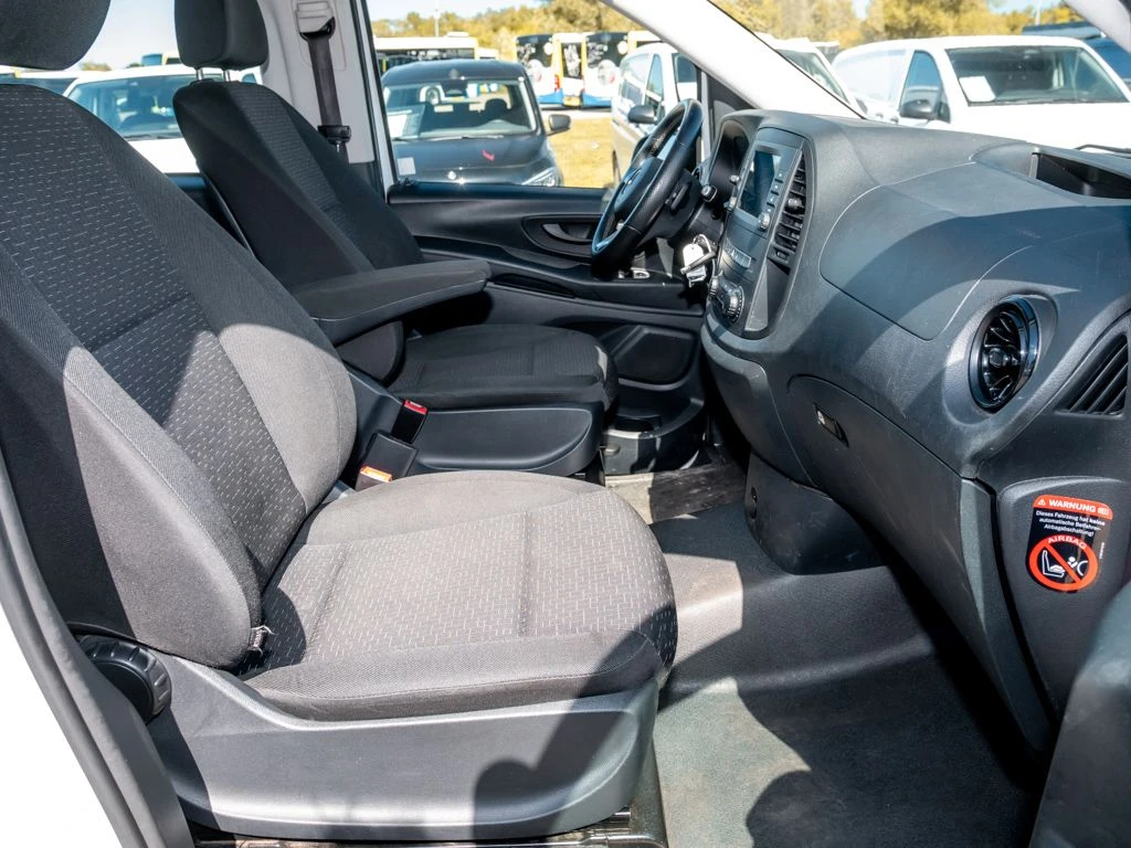 Mercedes-Benz-Vito 114-image-11