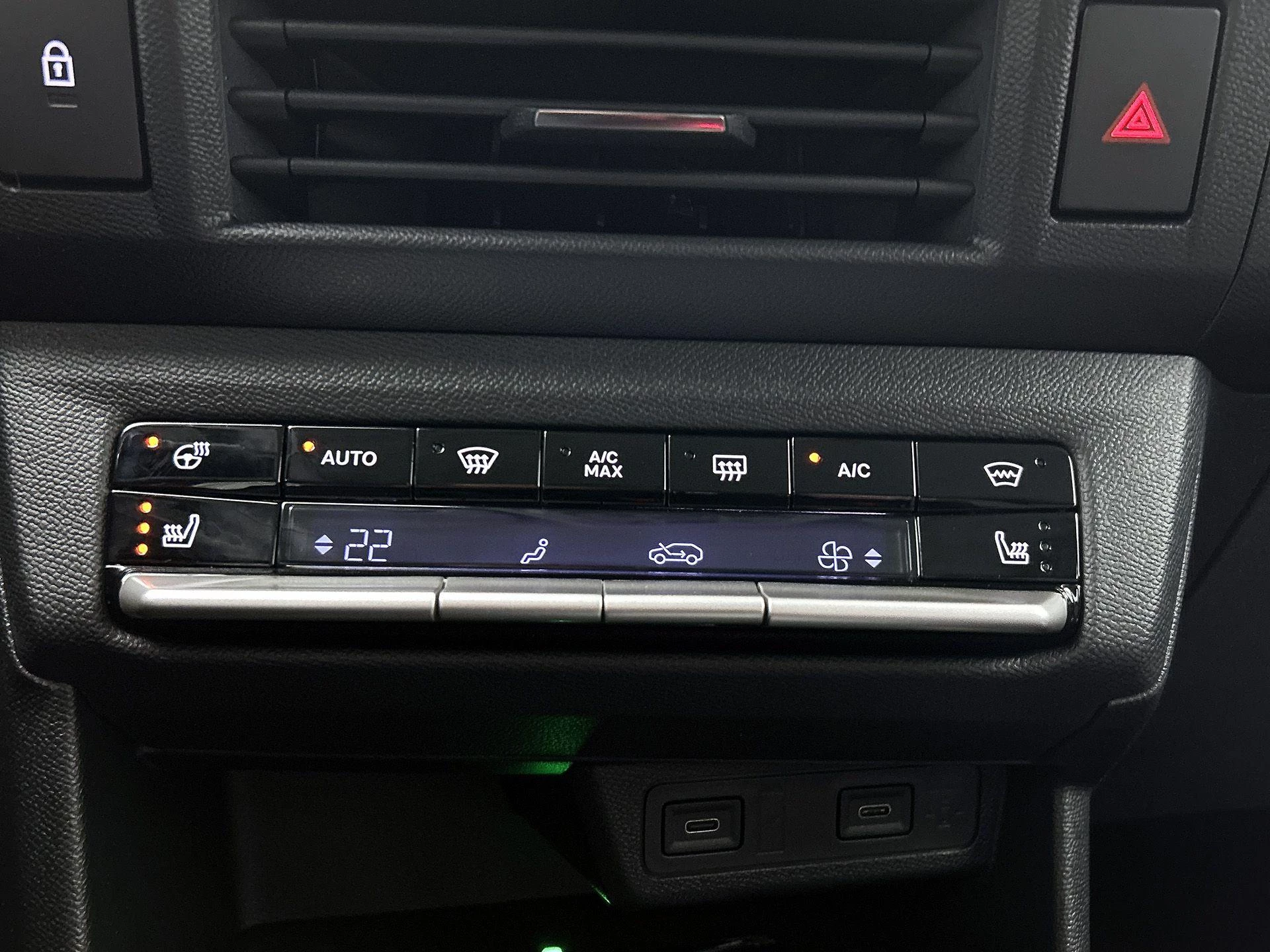 Opel-Frontera-image-23