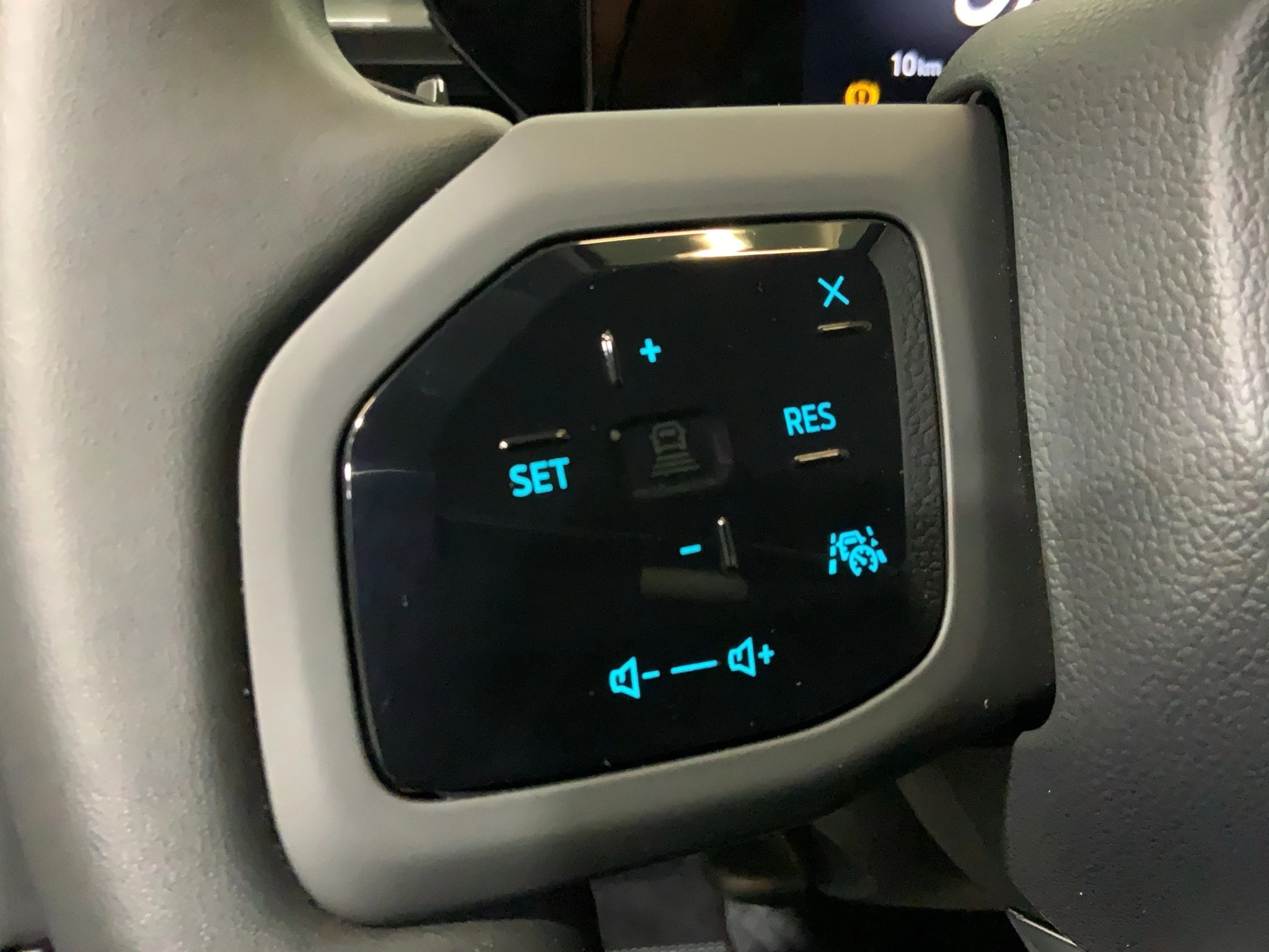 Ford-Explorer-image-17