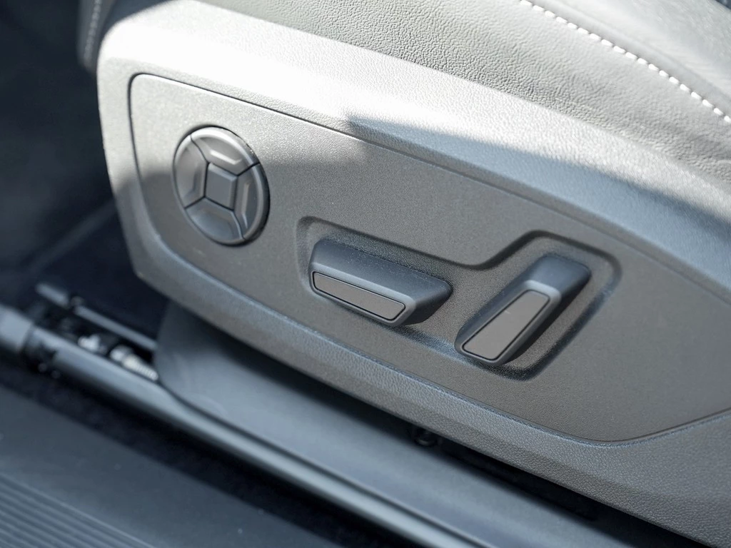 Audi Q4 Sportback e-tron 35 advanced S line Navi LED